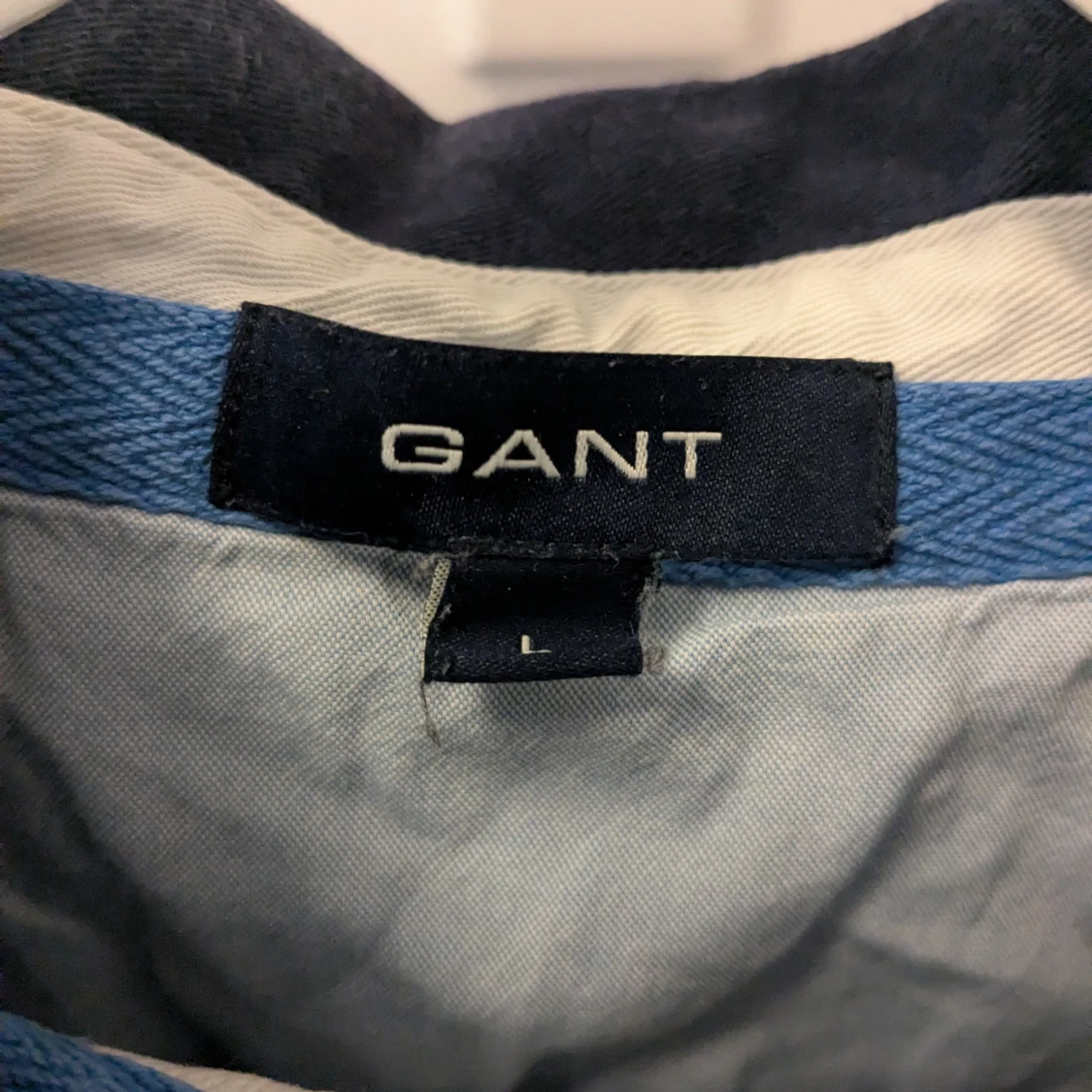 Randig pikétröja från GANT - 1