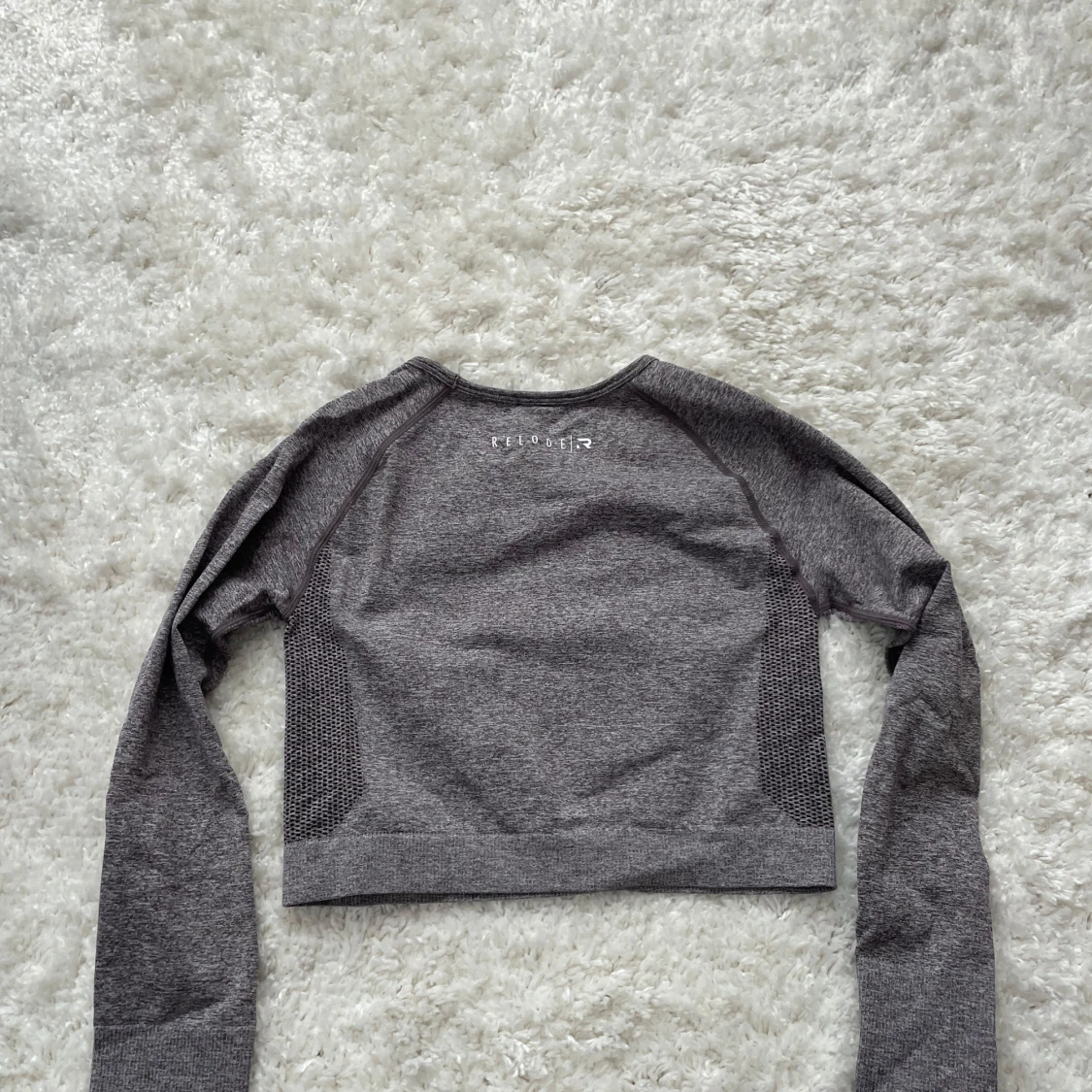 Grå croppad topp från relode stl M - 1
