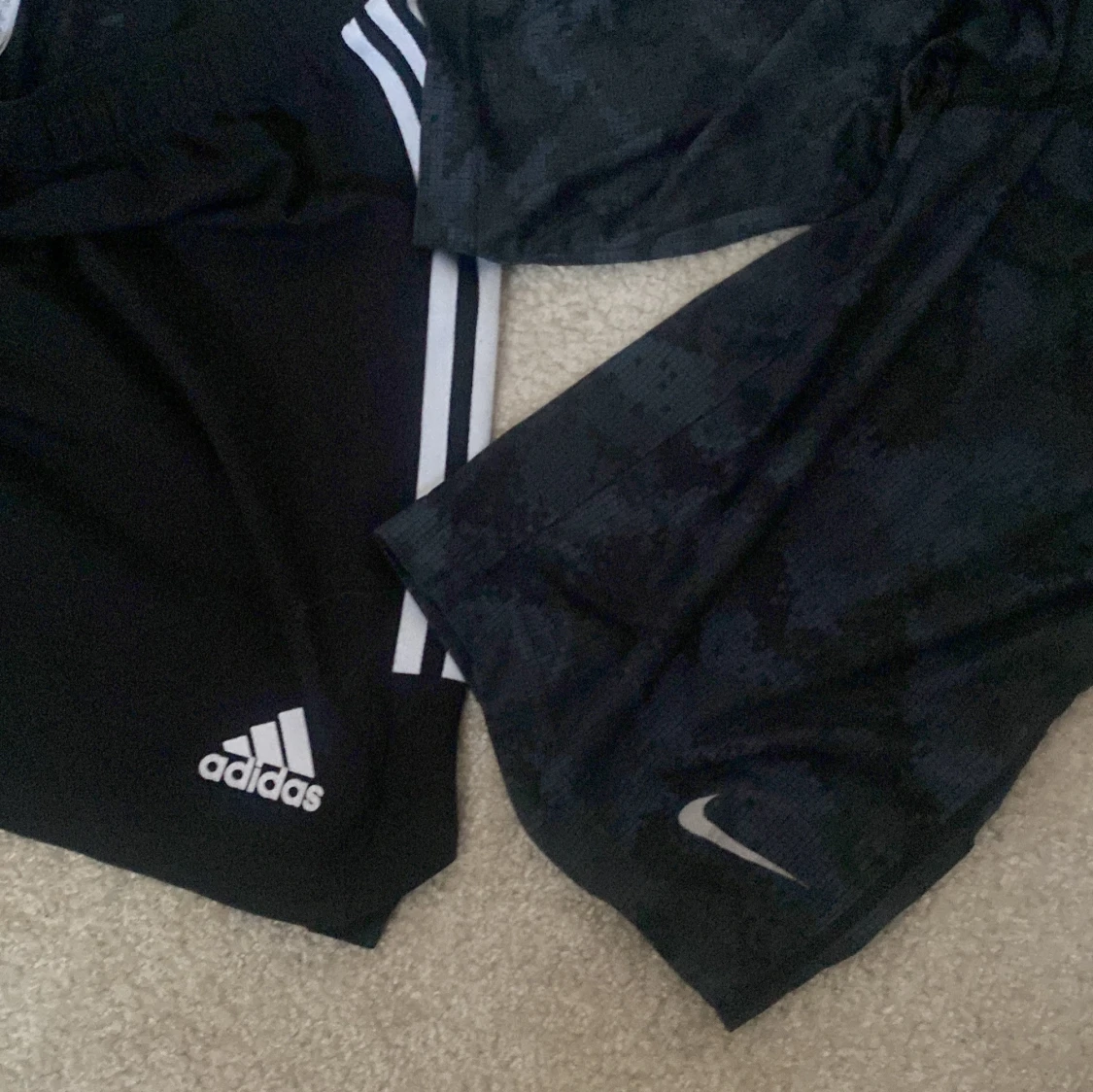 Svarta träningsshorts från Nike och Adidas  - 4