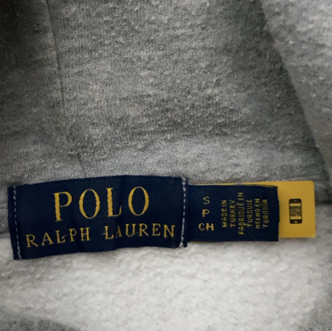 Grå hoodie från Polo Ralph Lauren - 3