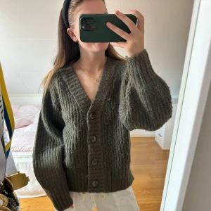 Jätte mysig tröja  - Jätte mysig tröja från Gina Tricot 💚💚💚