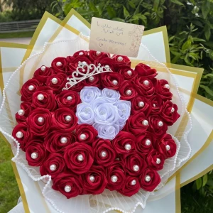 Jättestor rosbukett  - Handgjort rosbukett med jättevacker färg