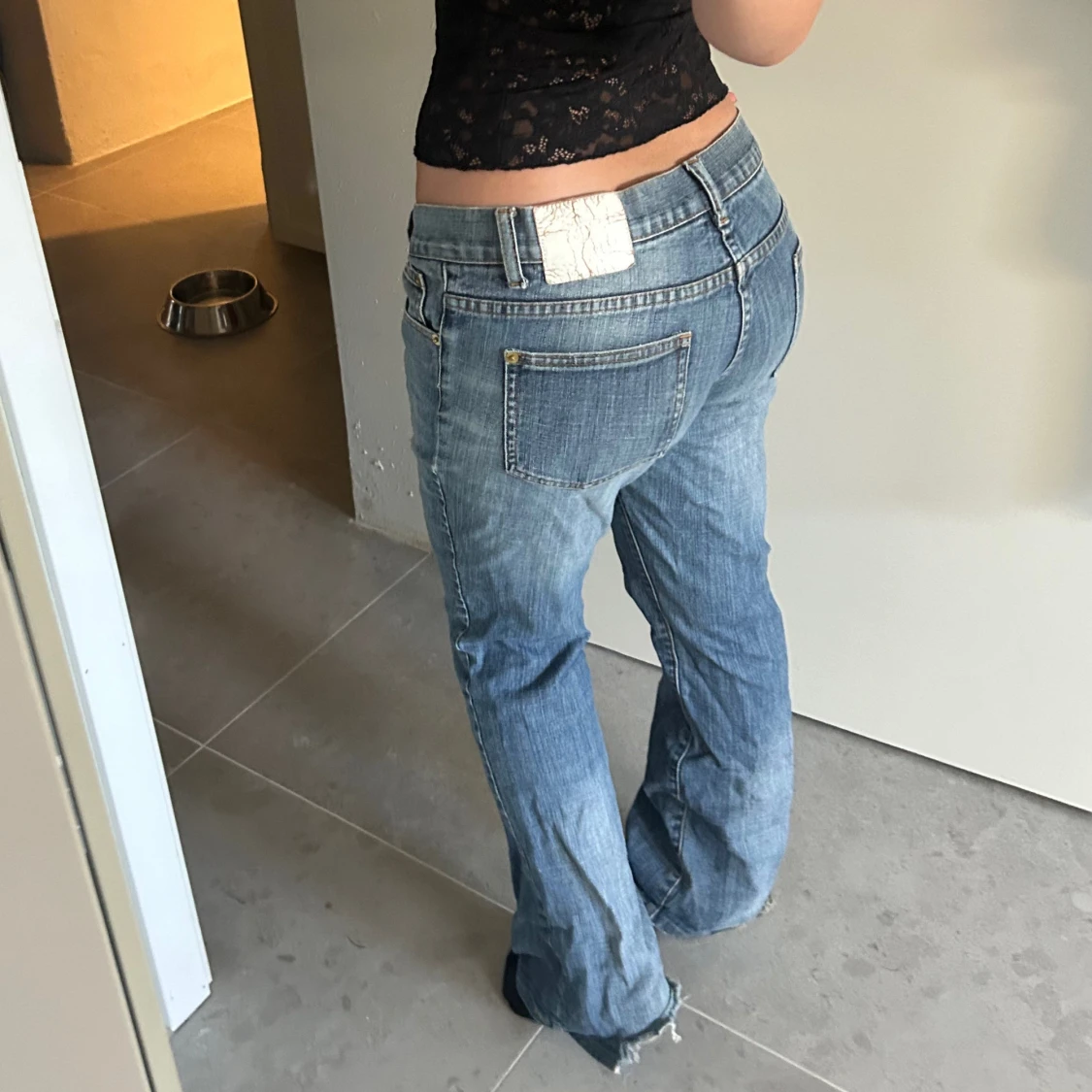 lågmidjade bootcut jeans💓 - 91
