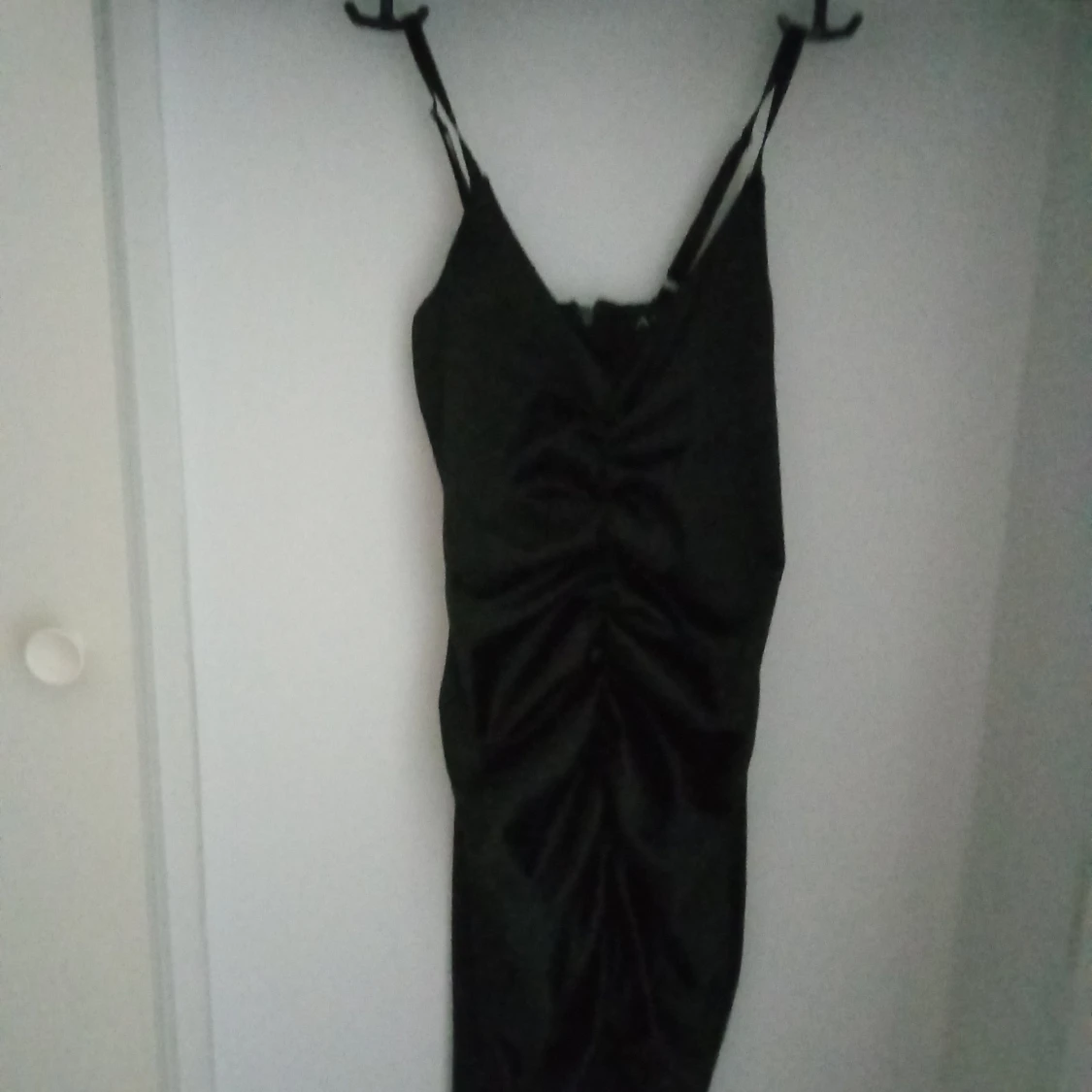 Svart klänning från AX - 90