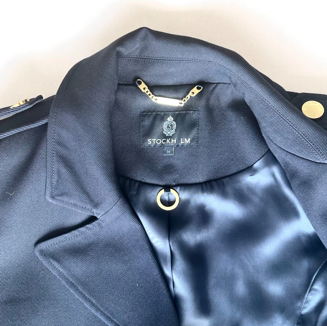 Mörkblå kappa från Stockh lm - 92