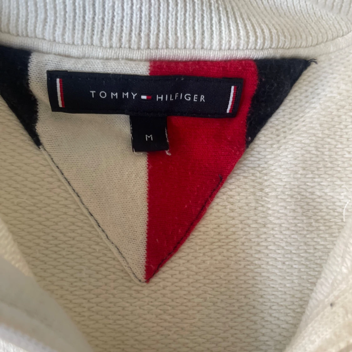 Halfzip från tommy hilfigher  - 90