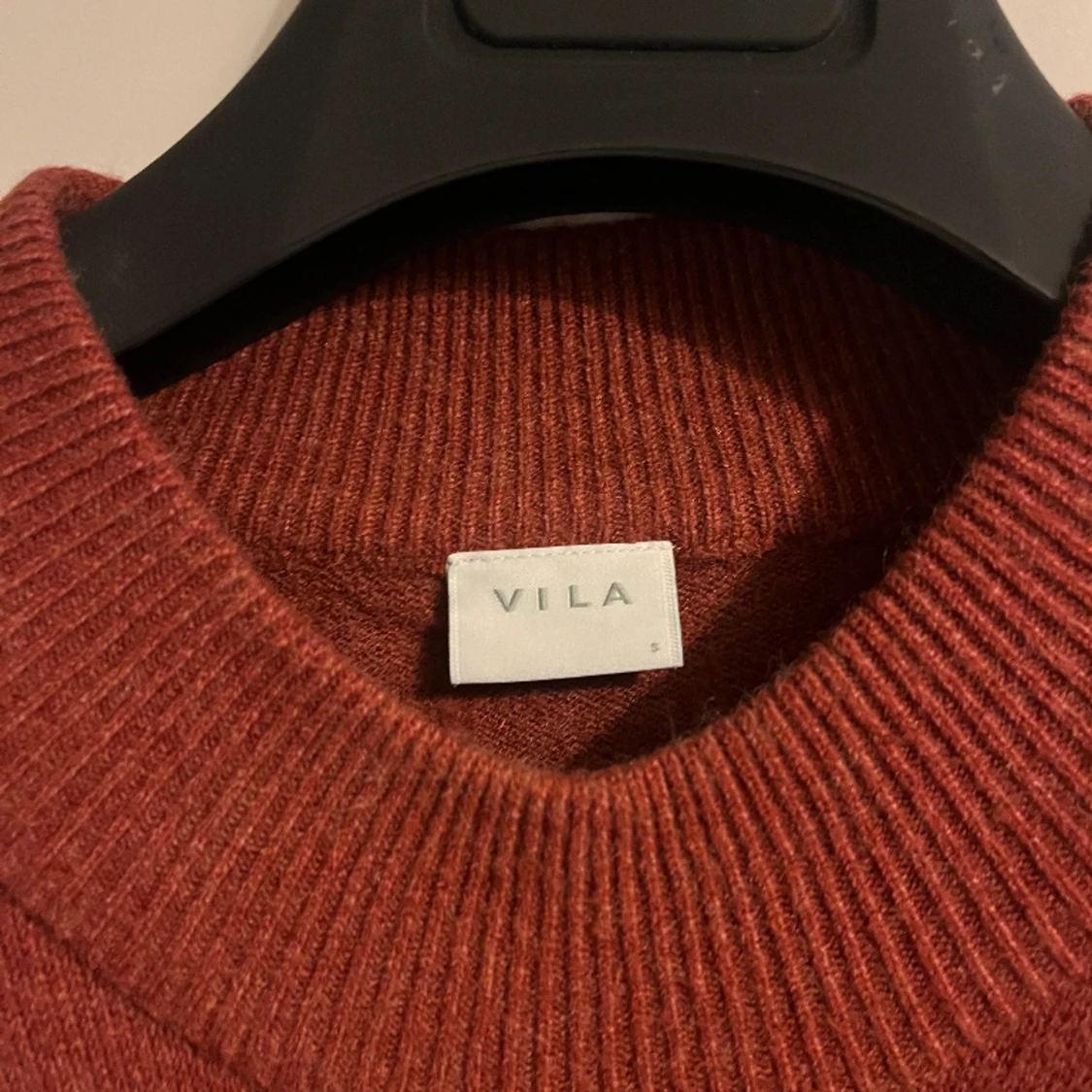 röd stickad kortärmad tröja  - 91