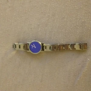 Lite advänd - Bra skick stl 17,5 bateri moste byta