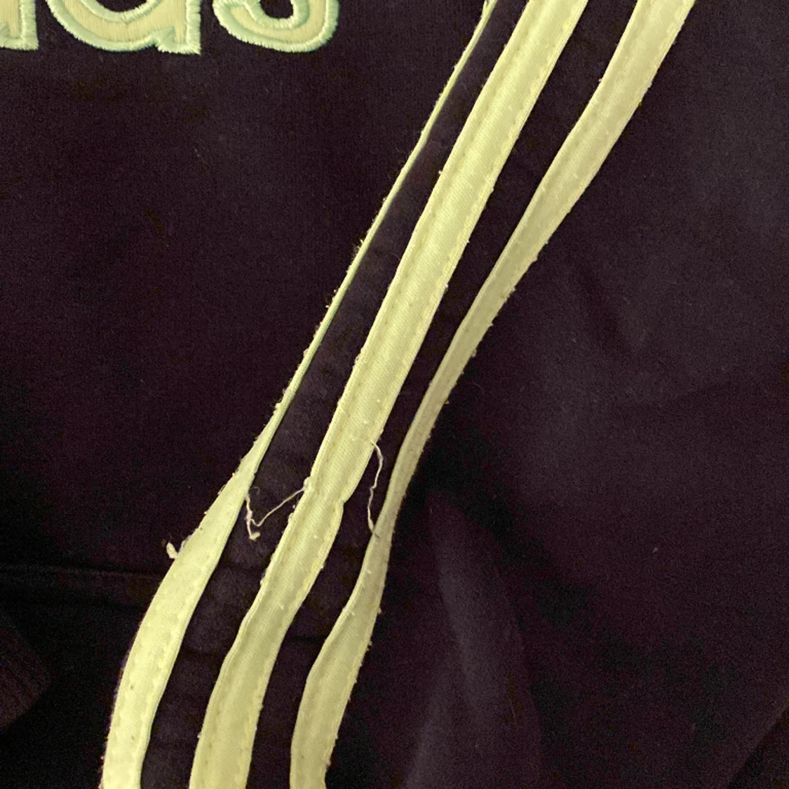 Adidas hoddie - 91