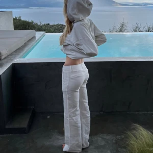 SÖKER!! - Söker dessa linnebyxor från Alobha Label!!