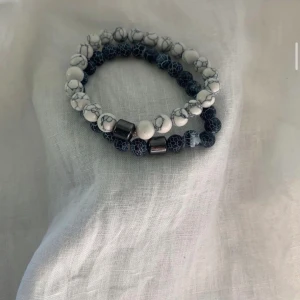 Armband  - Sjukt snygga armband. Köp för 119kr/st Eller 2 för 189kr Går att matcha hur man vill.  Modell 069,070, 071, 072,