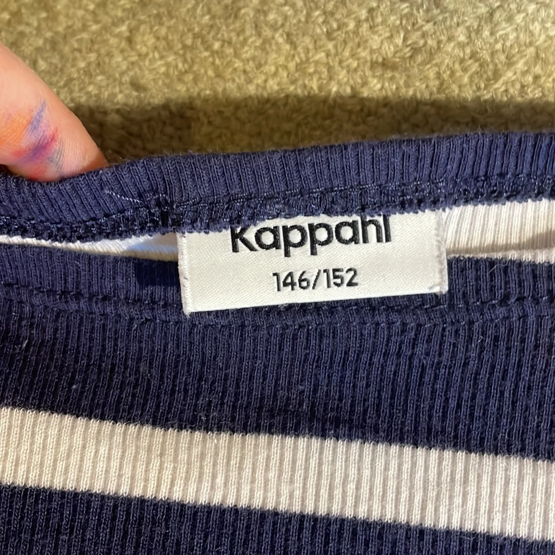 Hej säljer fult fungerande tröja - 91