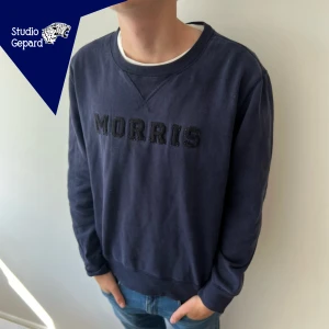 MORRIS TRÖJA - Morris tröja | Skick: 8/10 | Strl: S | Pris 249kr | Modellen är 180cm lång | Hör av dig om du undrar någonting!