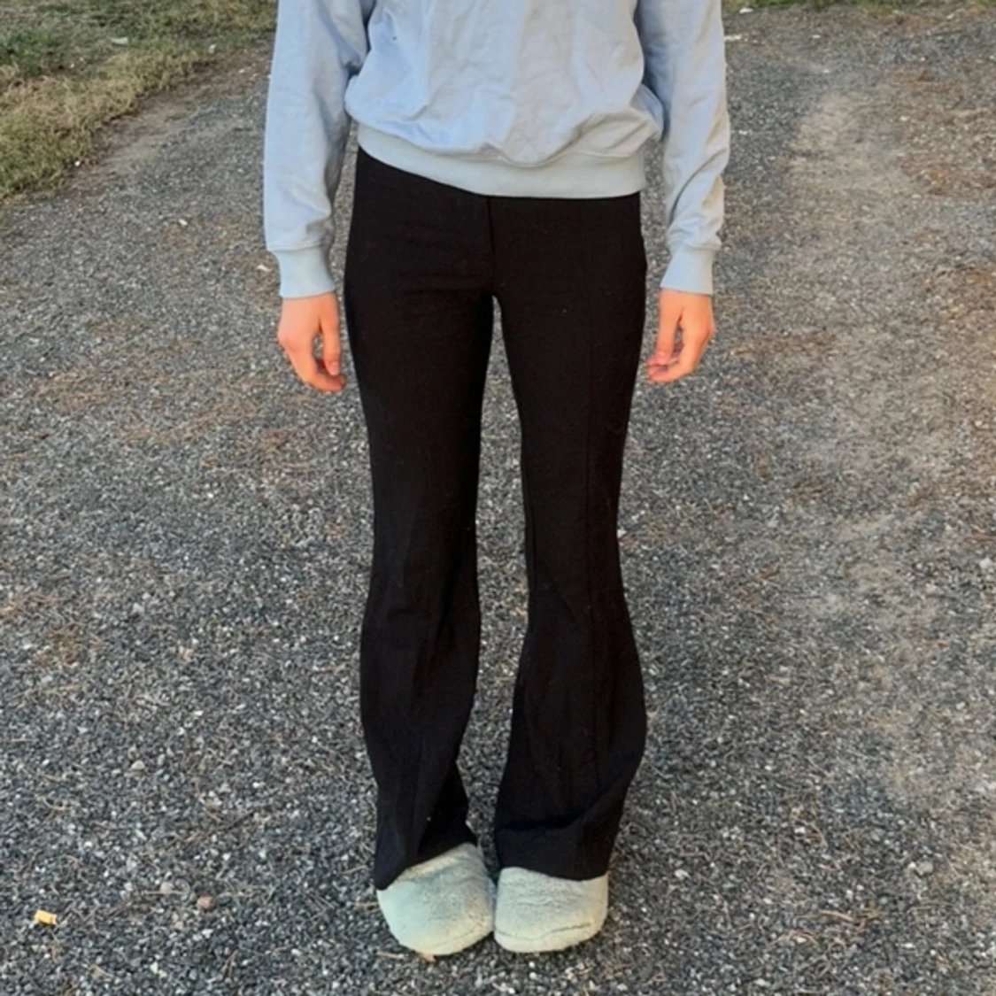 Snygga kostymbyxor, bootcut midwais