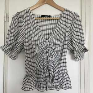 Topp - Gullig topp🥰