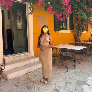  Vacation dress⭐️ - Absolutely stunning dress it's a see through as it looks! very light weight ans flattering in all the right angles. Bought it for 179kr and selling it for 50kr.