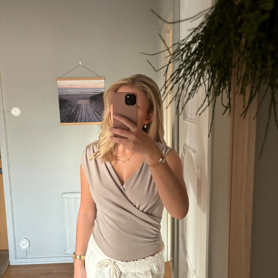 Elegant beige blus 