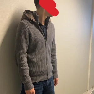 Massimo dutti cardigan  - eftertraktad