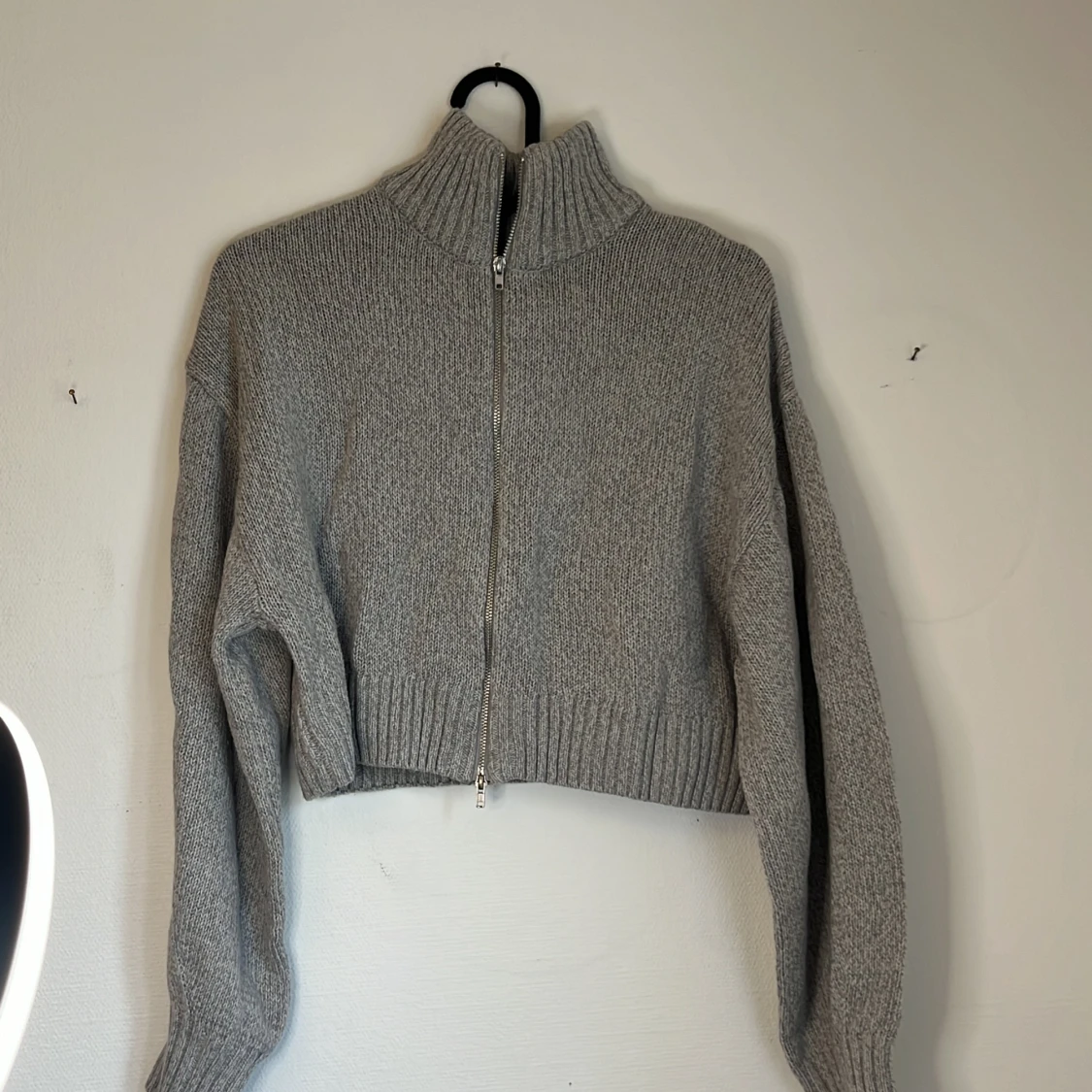 Grey zip up sweater  - 90