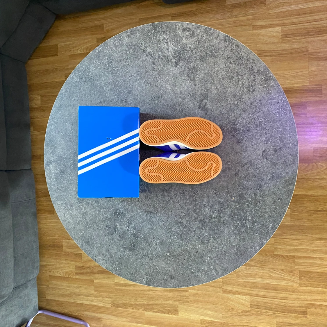 Blåa Adidas campus 00s - 91