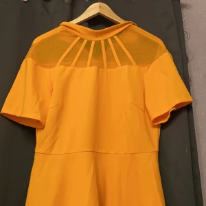 nya tröja  - från shein helt ny. storlek xL. liten i storlek passar även M