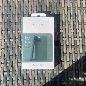 Skal iPhone 12 Pro Max - Nytt oanvänt mobilskal från Nudient till iPhone 12 Pro Max.
