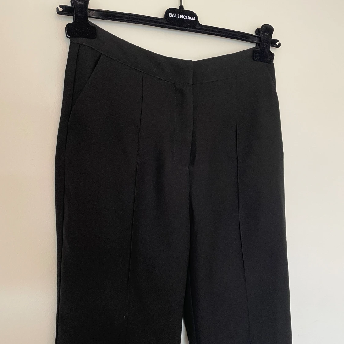 Kostymbyxor nelly - 90