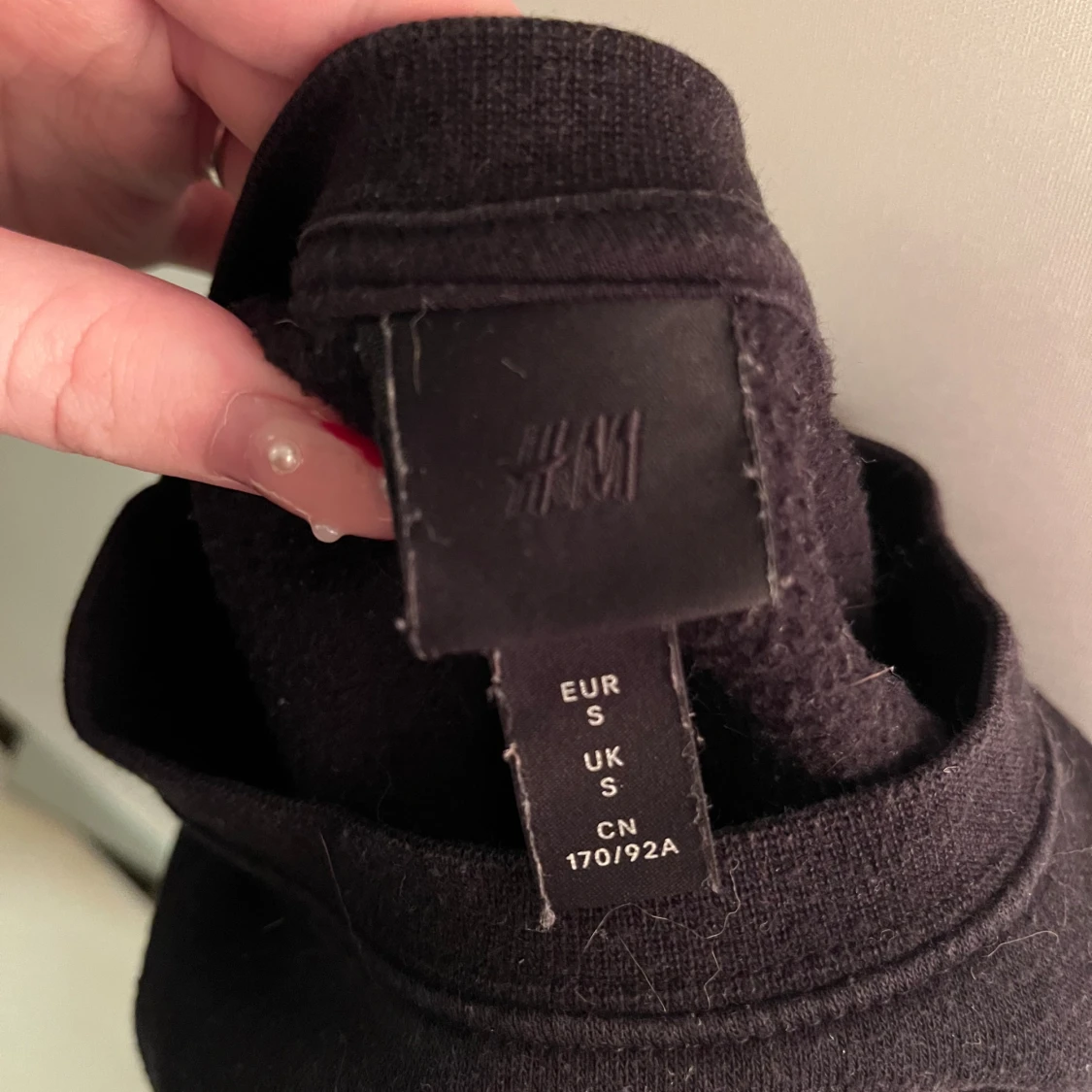 Svart sweatshirt - 91