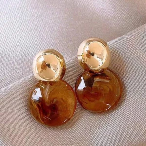 Öronhängen   - Säljer egna gjorda öronhängen 