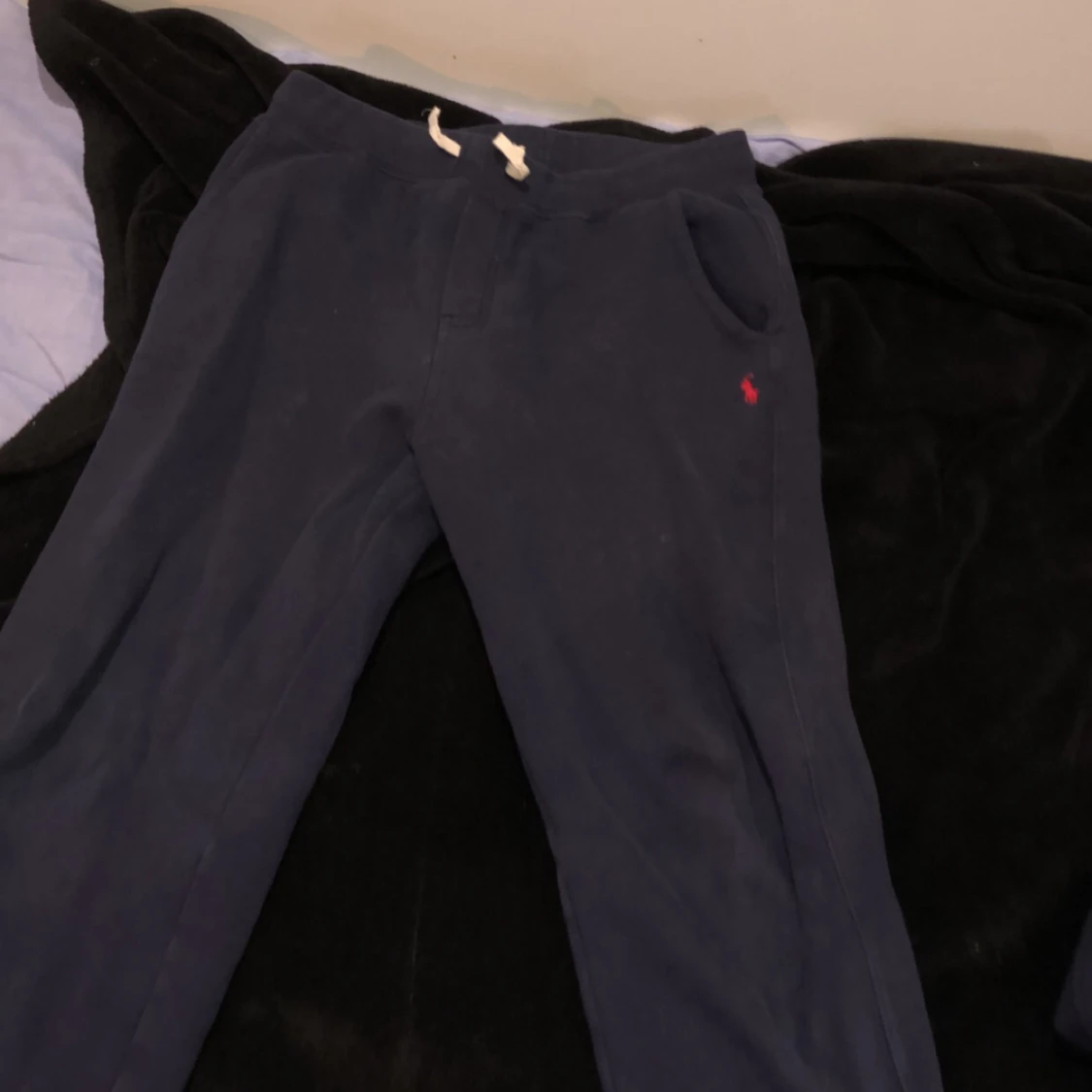 Polo hoddie och byxor  - 91