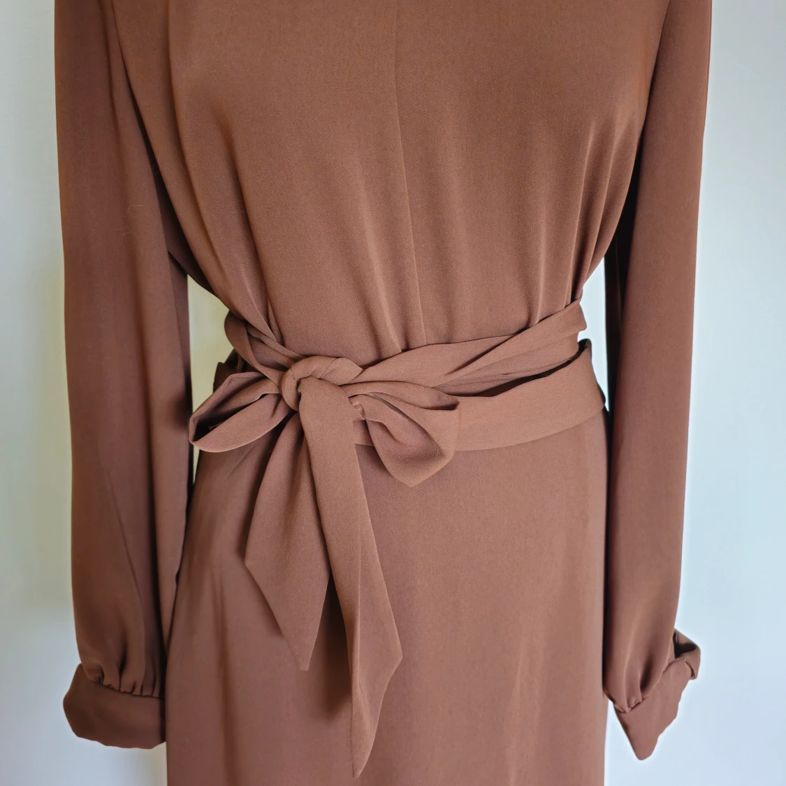 Långärmad midiklänning - 90