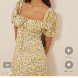 SÖKER!!! - Söker denna i storlek xs-m!! 