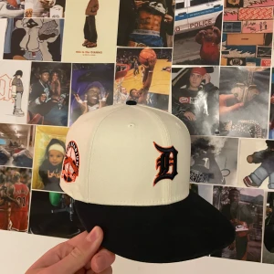 Fitted keps - New era keps, typ oanvänd!