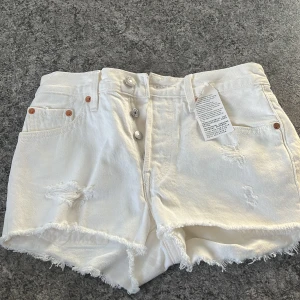 Levis shorts  - Helt nya!