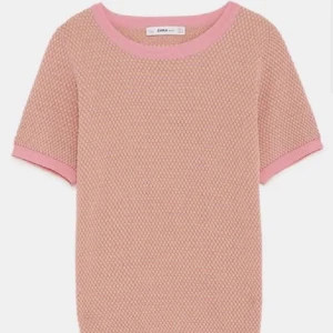 Zara tröja😍 - Köpt på Plick, aldrig använt❤️❤️