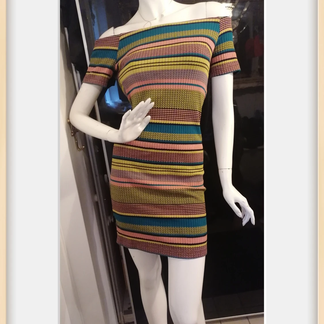 Ny Jätte Fin Klänning  - 90