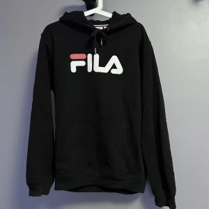 Fila Hoodie - Använd men i bra skick