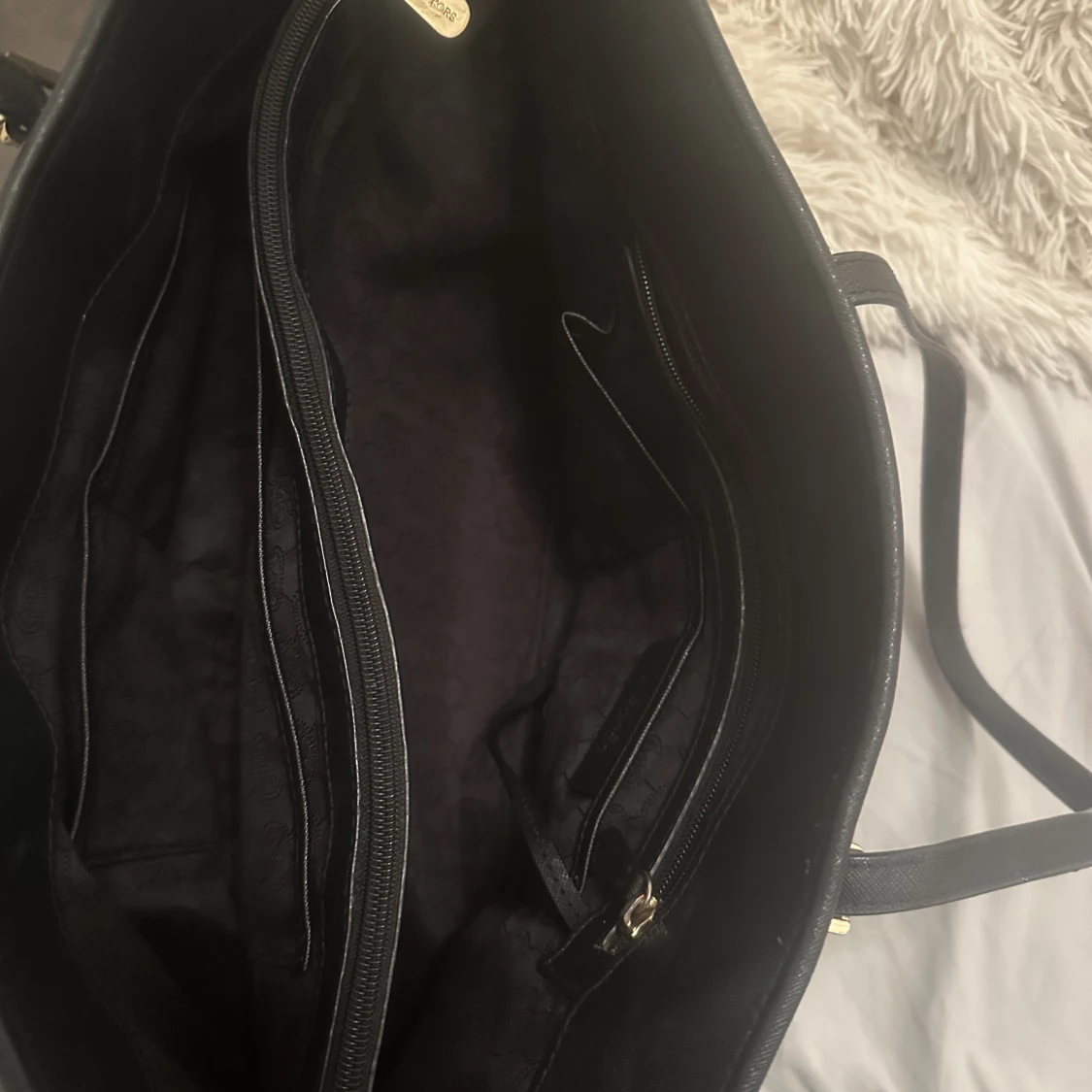 Michaelkors väska  - 91