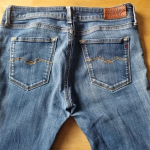 Replay Jeans  - Snygga replay Jeans stl 29/34 i fint skick! Modell Luz 