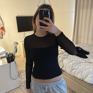 Snygg Gina topp - Aldrig använd