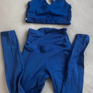 Träningsset Björn Borg  - Träningsset från Björn Borg i strl S. Använt 1 gång, i superbra skick. Nypris 1098kr