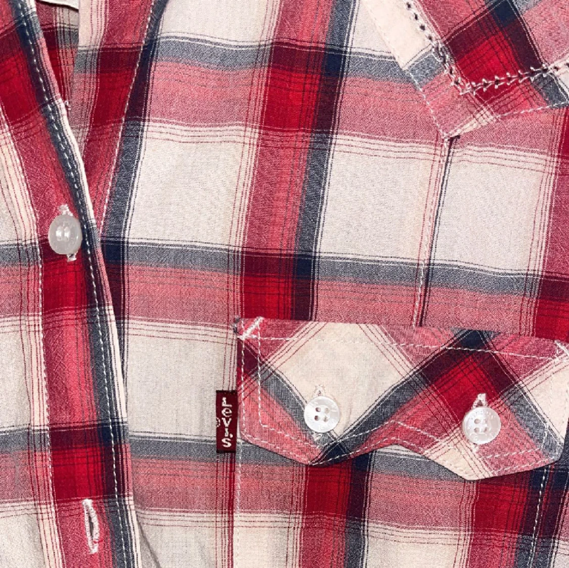 Levi’s skjorta  - 91