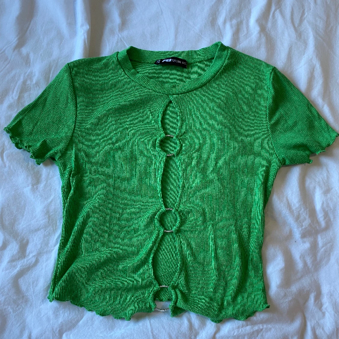 Skev ribbad grön tröja  - 91