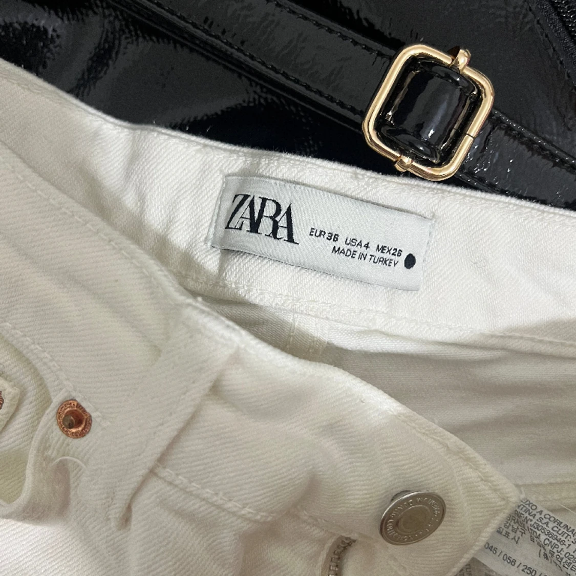 Vit byxa - storlek 36 - 91