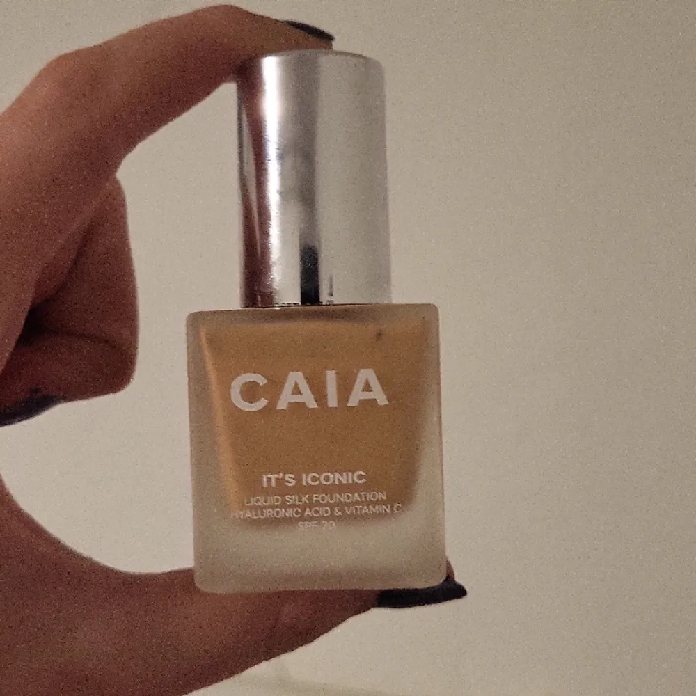 Caia foundation endast testad men färgen passar inte mig! Den är i färgen 2N❤️❤️ Orginal pris: 325kr. Övrigt.