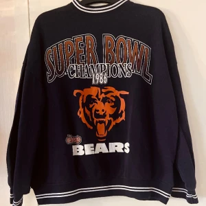 NFL x HM tröja  - I fint skick, oversize passform 