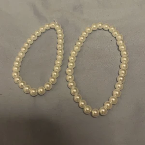 Pärlarmand - Pärlarmband i olika storlekar    Följ _uniquebodies_ på instagram och få 10kr rabatt på ditt köp!