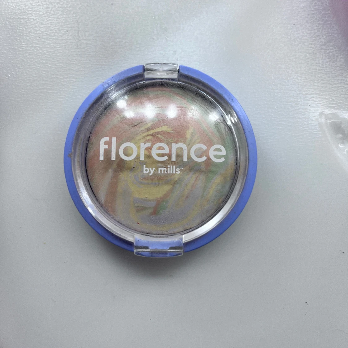 Florence by Mills color correcting powder