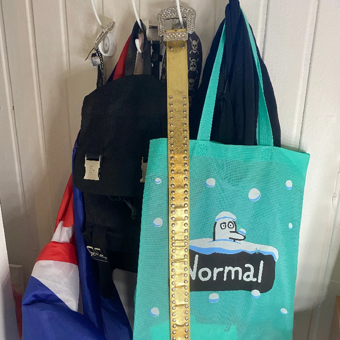 Y2k-Guld bälte med rhinestones  - 90