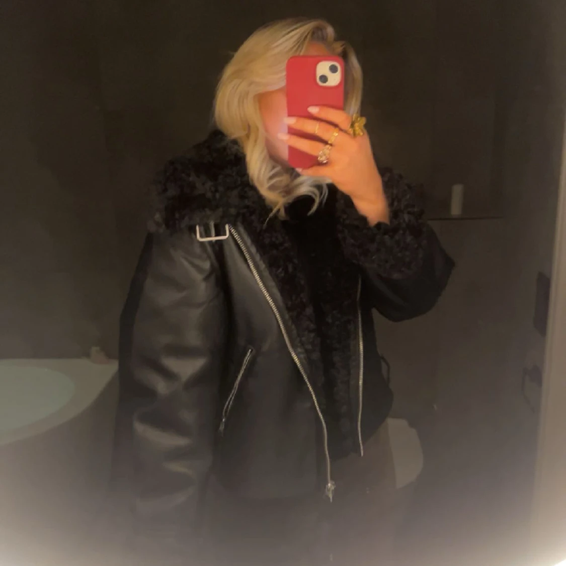 Skinnjacka med päls - 90